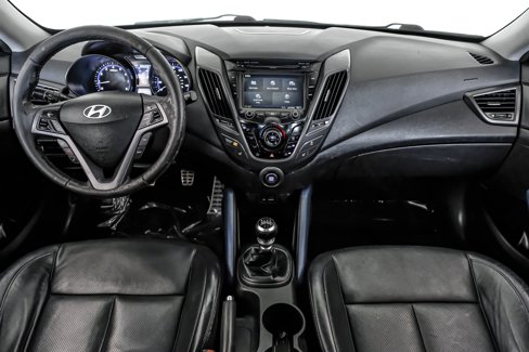 Used 2013 Hyundai Veloster Turbo image 12