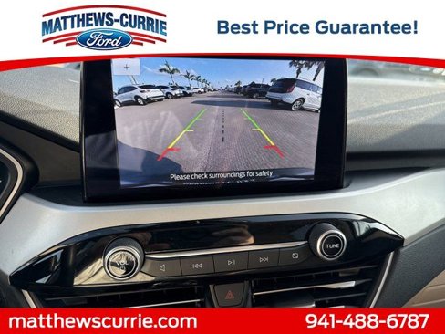 Certified 2020 Ford Escape SE image 19
