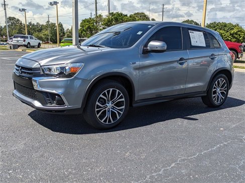 Used 2018 Mitsubishi Outlander Sport ES image 2