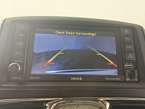Used 2012 Chrysler Town & Country Touring image 22