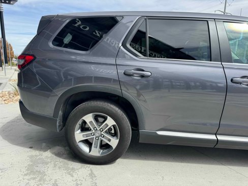 Used 2023 Honda Pilot EX-L image 8