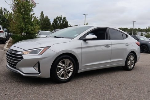 Used 2019 Hyundai Elantra SEL image 3