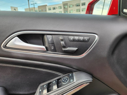 Used 2015 Mercedes-Benz GLA 250 4MATIC w/ Multimedia Package image 20