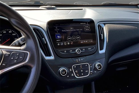 Used 2024 Chevrolet Malibu LT image 29