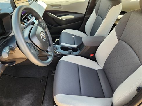 New 2026 Toyota Corolla LE image 9