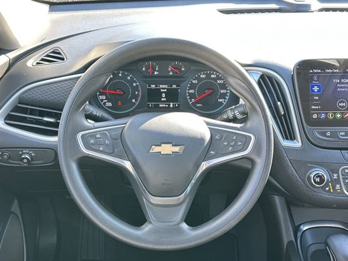 Used 2022 Chevrolet Malibu LT image 23