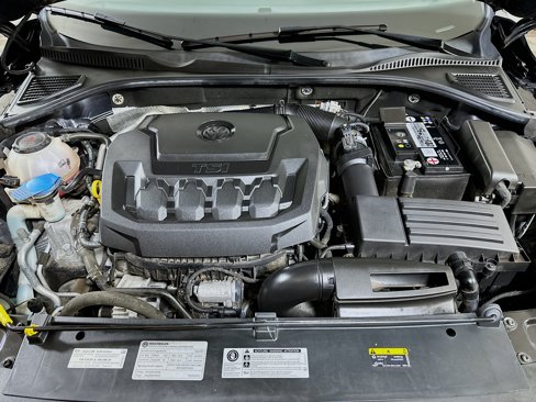 Used 2020 Volkswagen Passat 2.0T R-Line image 30