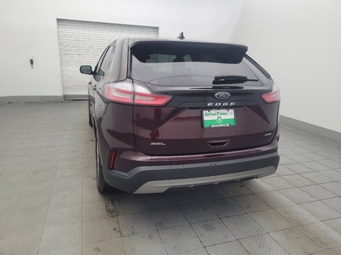 Used 2023 Ford Edge SEL image 6