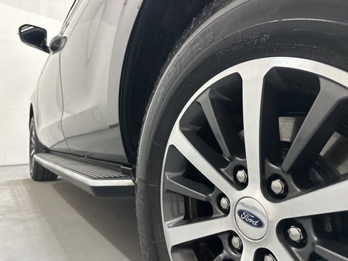 Used 2018 Ford Expedition XLT w/ Equipment Group 202A image 20