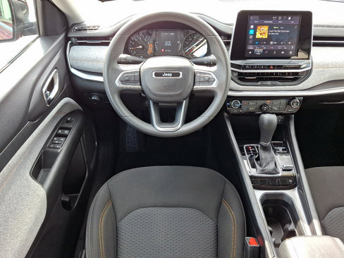 Used 2022 Jeep Compass Sport image 12