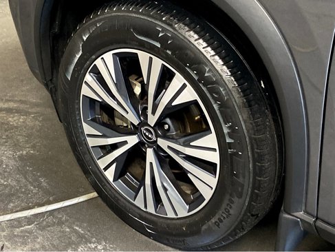 Used 2022 Nissan Rogue SV image 18