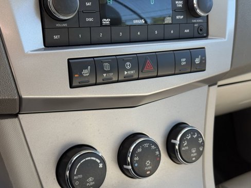 Used 2008 Chrysler Sebring Touring w/ Special Touring Group image 27