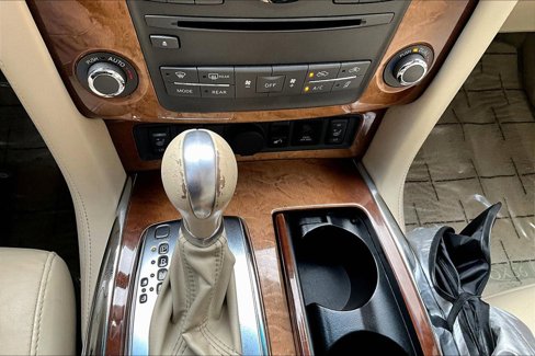 Used 2012 INFINITI QX56 2WD w/ Theater Pkg image 32