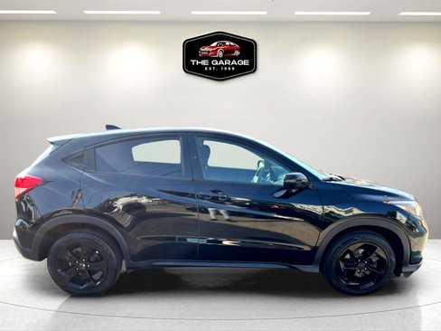 Used 2017 Honda HR-V EX image 6