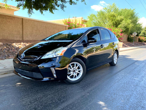 Used 2014 Toyota Prius V Three image 62