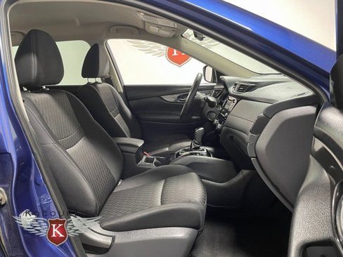 Used 2019 Nissan Rogue SV image 22