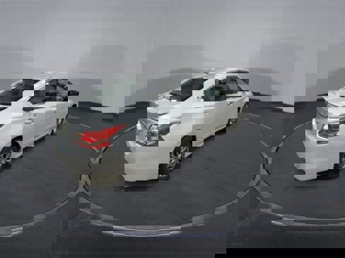 Used 2015 Nissan Altima 2.5 S w/ Sport Value Package image 8