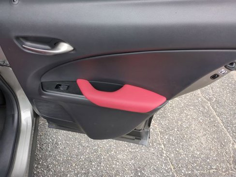 Used 2020 Lexus UX 200 F Sport image 31