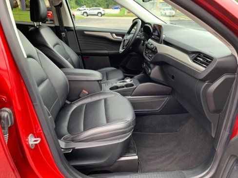 Used 2022 Ford Escape SEL image 19