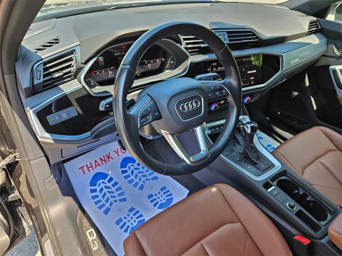 Used 2022 Audi Q3 2.0T Premium Plus image 9