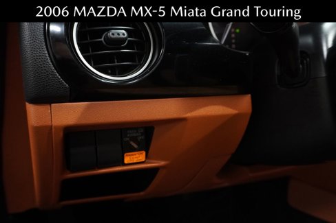 Used 2006 MAZDA MX-5 Miata Grand Touring image 14