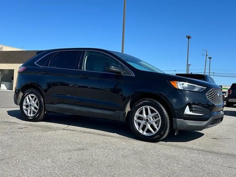 Used 2023 Ford Edge SEL image 11