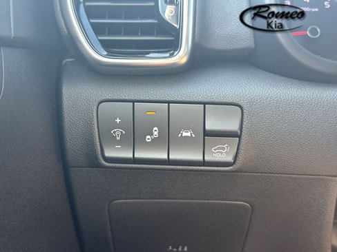 Used 2021 Kia Sportage EX w/ EX Technology Package image 23
