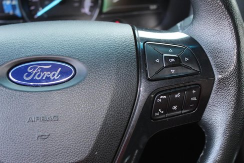Used 2018 Ford Explorer XLT w/ Equipment Group 202A image 28