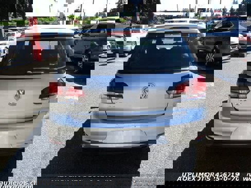 Used 2013 Volkswagen Golf 4-Door image 4