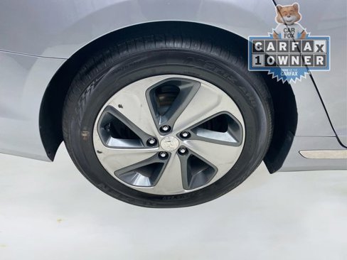Used 2016 Hyundai Sonata Limited w/ Option Group 02 image 17