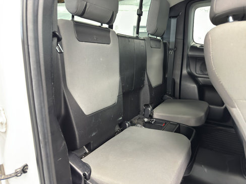 Used 2022 Toyota Tacoma SR image 25