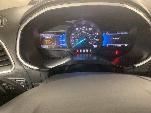 Used 2021 Ford Edge SEL w/ Convenience Package image 6