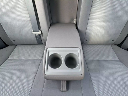 Used 2016 Toyota Corolla L image 35