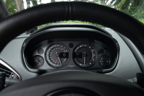 Used 2014 Aston Martin Vanquish Coupe image 13