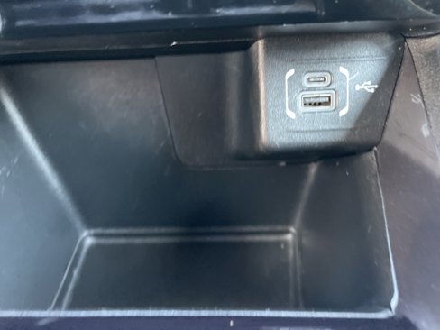 Certified 2024 Jeep Compass Latitude image 48