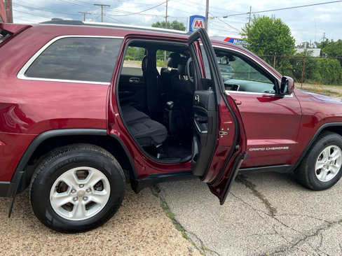Used 2016 Jeep Grand Cherokee Laredo w/ Quick Order Package 23E image 22
