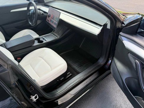 Used 2021 Tesla Model 3 Long Range image 21