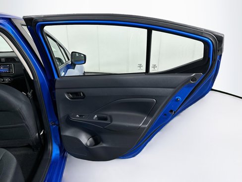 Used 2024 Nissan Versa S w/ S Plus Package image 27