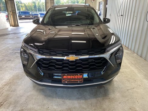 New 2025 Chevrolet Trax LT w/ LT Convenience Package image 3