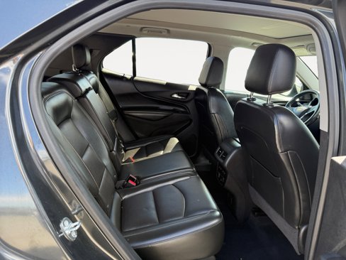Used 2018 Chevrolet Equinox Premier image 18