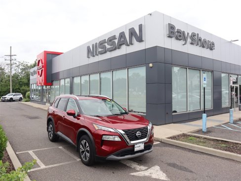 Certified 2022 Nissan Rogue SV w/ SV Premium Package image 2