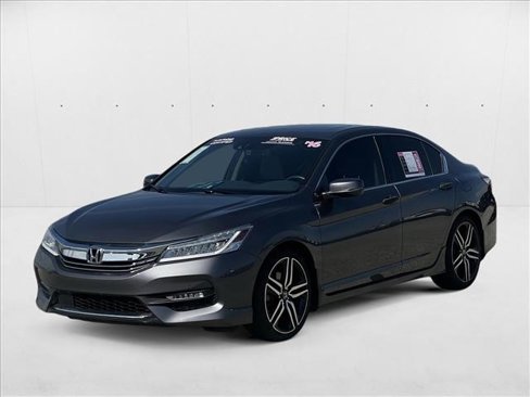 Used 2016 Honda Accord Touring image 1