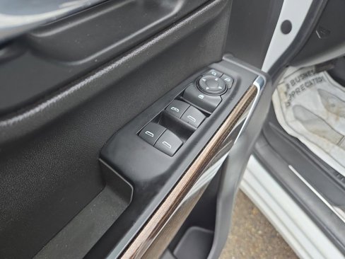 Used 2019 Chevrolet Silverado 1500 LT w/ Convenience Package image 13