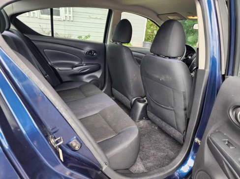 Used 2012 Nissan Versa SV image 14