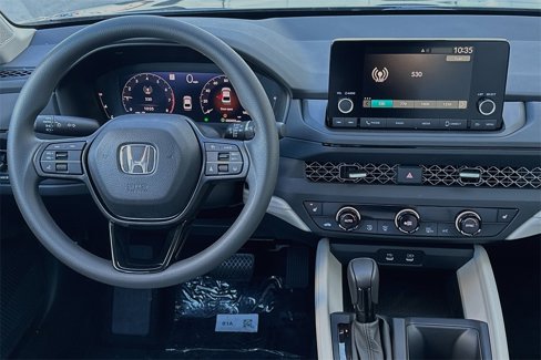 Used 2024 Honda Accord EX image 9