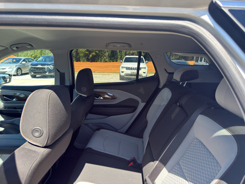 Used 2018 GMC Terrain SLE w/ Driver Convenience Package image 9
