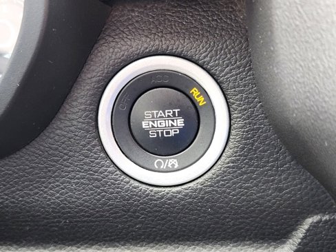 Used 2024 RAM 1500 Laramie image 41