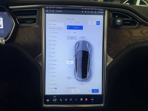Used 2016 Tesla Model S 90D image 14