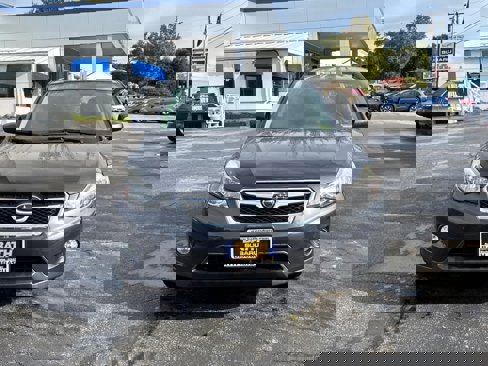 Used 2014 Subaru Crosstrek 2.0i Premium image 2