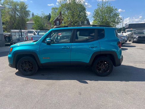 Used 2020 Jeep Renegade Altitude w/ UConnect 8.4 Nav Group image 2